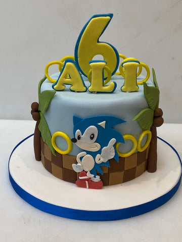 Sonic the hedgehog birthday cake