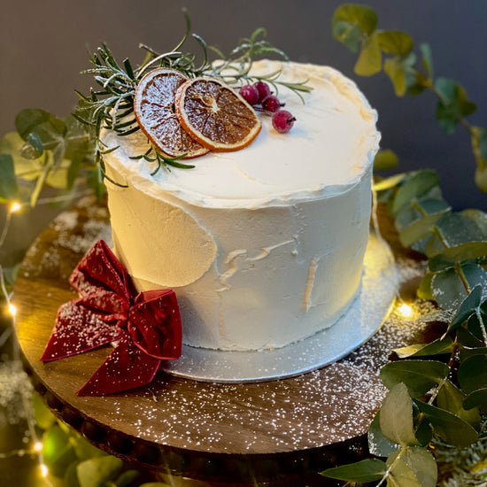 Christmas cake to buy in london