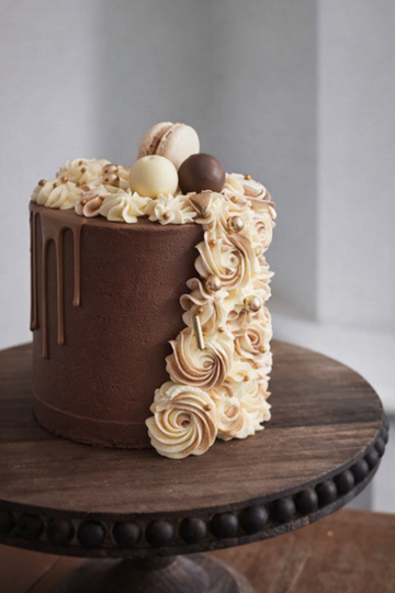 Latte Rosette Drip Cake