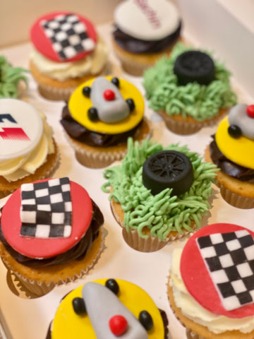 Cupcakes decorated with racing car theme 