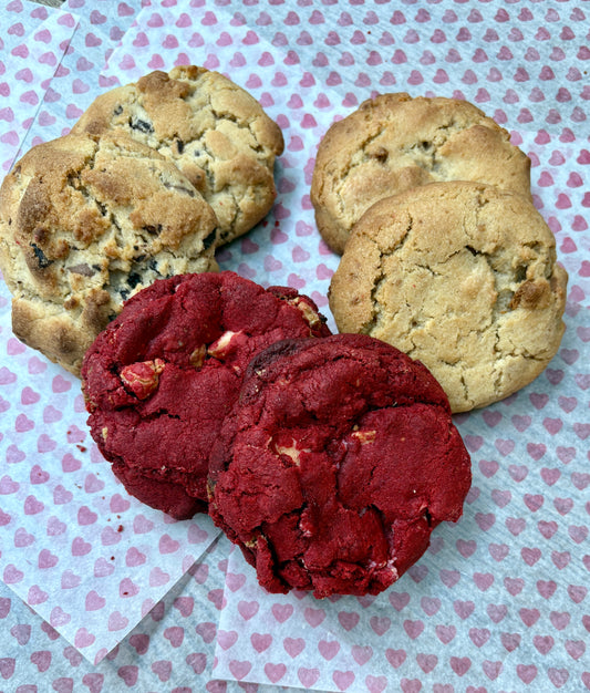 Sharing box of valentine new york cookies for delivery in the UK, Chocolate chip, red velvet and biscoff flavours